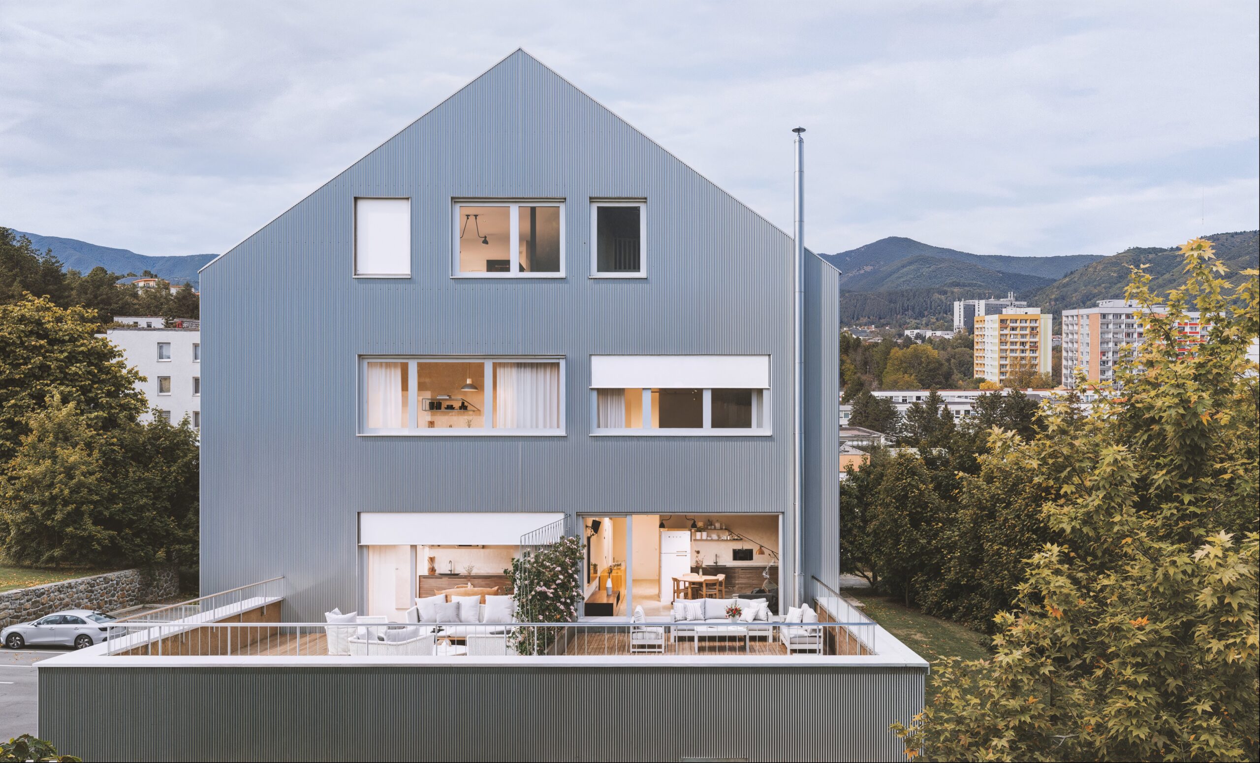 magnific-CT4iycCKajm8f20feVzo-BL_Slnecna_02