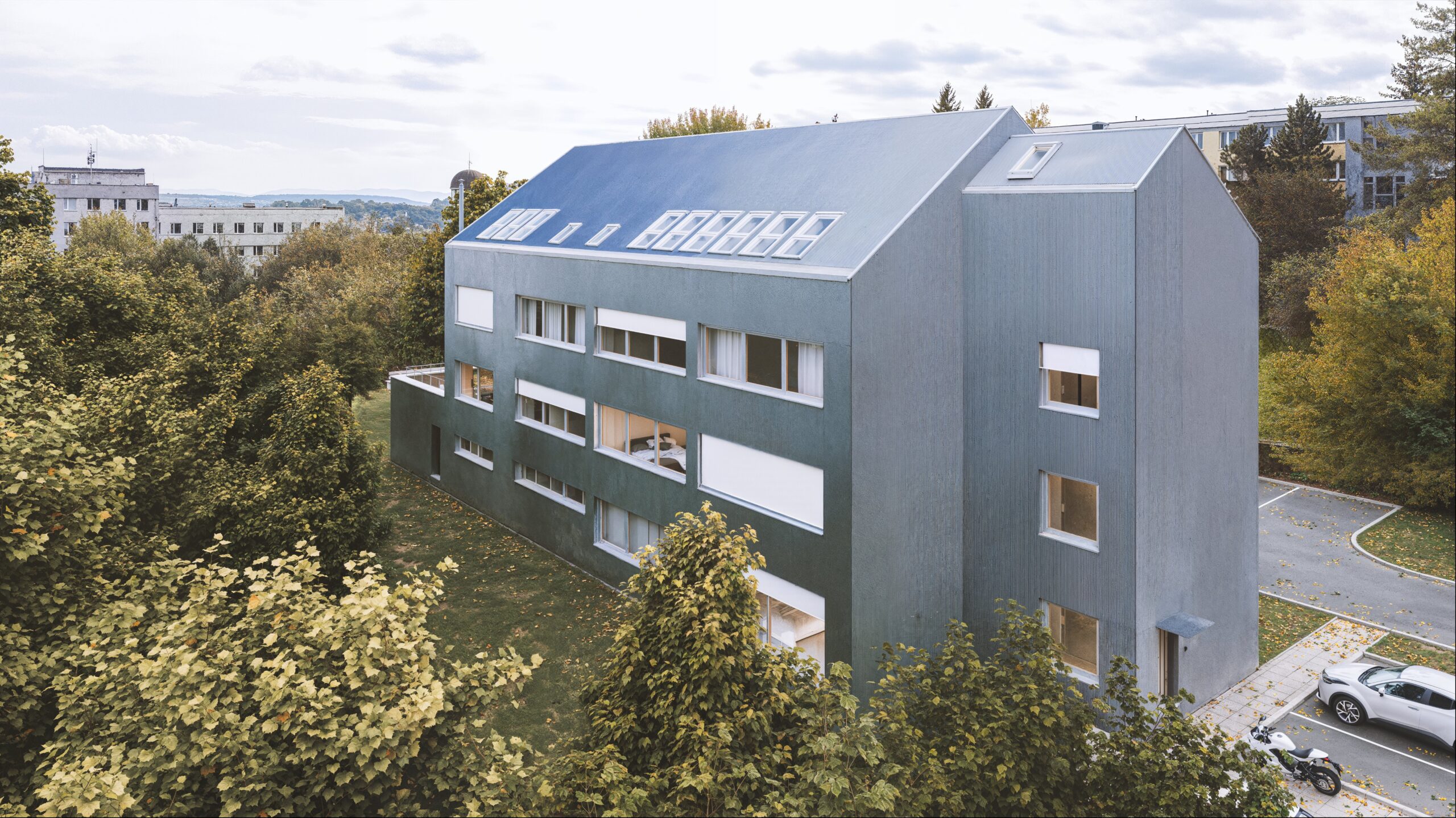 magnific-dT4TCa1TKv21PPXiPmSP-BL_Slnecna_03