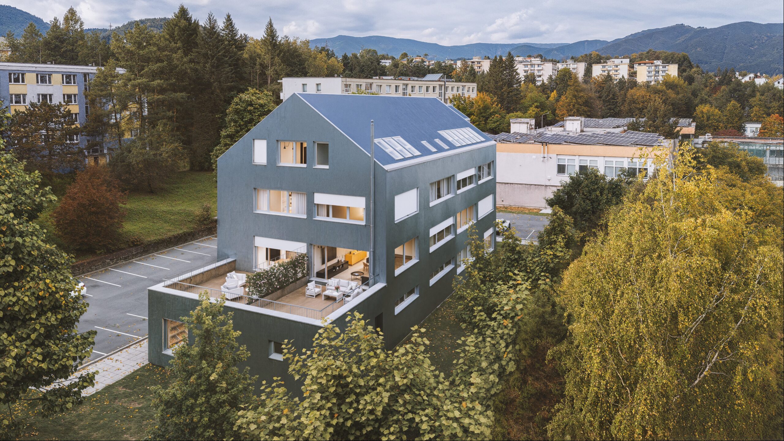 magnific-mda75U8oyzbRVcK3rebM-BL_Slnecna_04